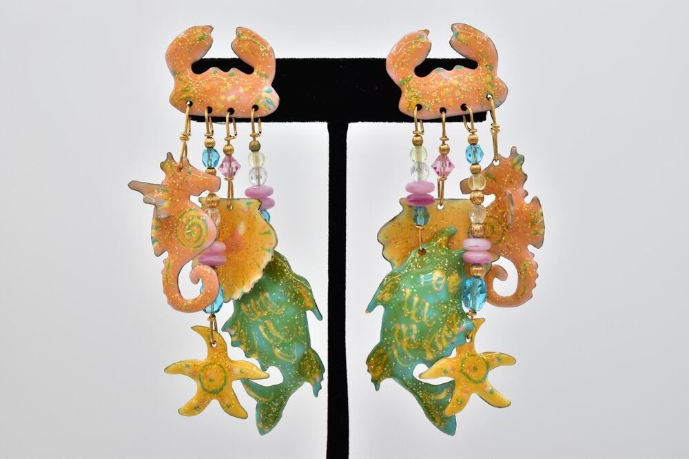Lunch at The Ritz Vintage Ocean Seafood Earrings Crab Seahorse Starfish BinAZ